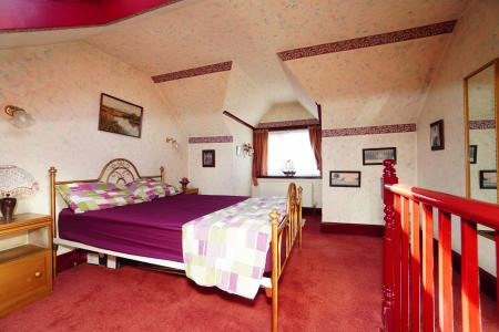 2 bedroom Cottage for sale in Meadow Lane, Loughborough, LE11