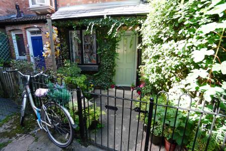 2 bedroom Cottage for sale in Meadow Lane, Loughborough, LE11
