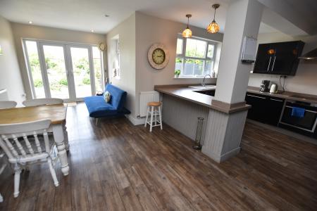 3 bedroom Semi-detached house for sale in Moor Lane, Normanton on Soar, LE12