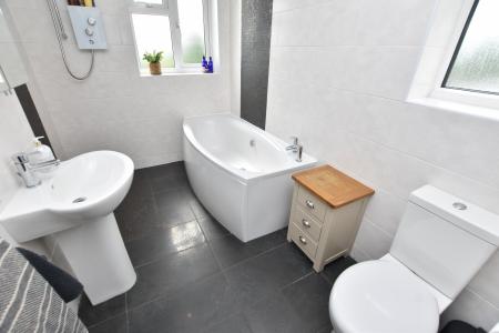 3 bedroom Semi-detached house for sale in Moor Lane, Normanton on Soar, LE12