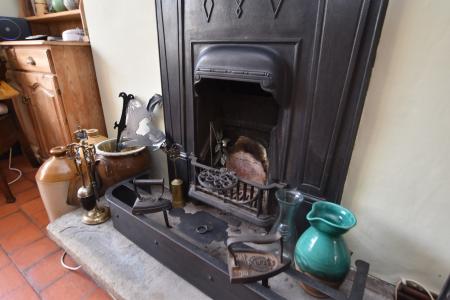 4 bedroom Detached house for sale in Nottingham Road, Cotes, LE12