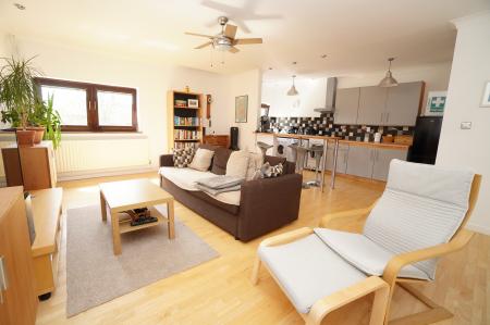 1 bedroom Apartment for sale in Old Ashby Road, Loughborough, LE11