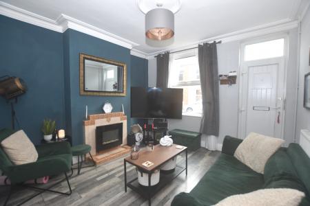 2 bedroom Terraced House for sale in Paget Street, Loughborough, LE11