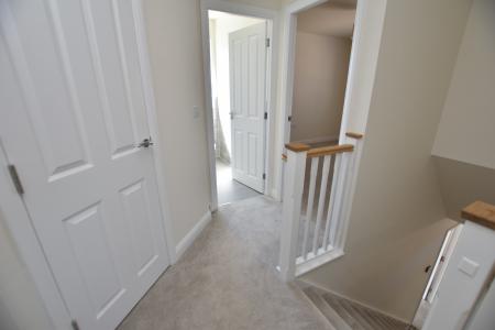 3 bedroom Semi-detached house for sale in Pankhurst Close, East Leake, LE12