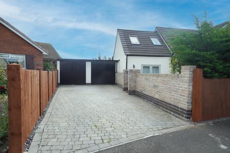 3 bedroom Detached house for sale in Park Lane, Sutton Bonington, LE12