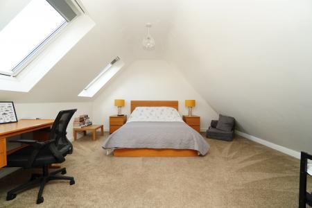 3 bedroom Detached house for sale in Park Lane, Sutton Bonington, LE12