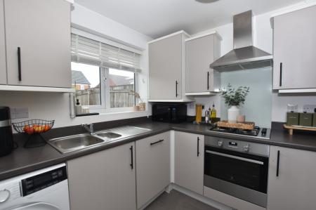 3 bedroom Semi-detached house for sale in Peacock Gardens, East Leake, LE12