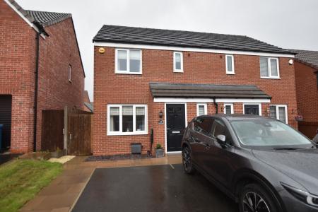 Peacock Gardens, East Leake, LE12