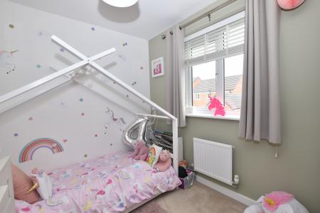 3 bedroom Semi-detached house for sale in Peacock Gardens, East Leake, LE12