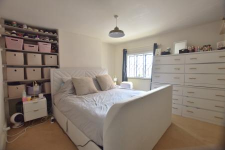 2 bedroom Cottage for sale in Pinfold Gate, Loughborough, LE11