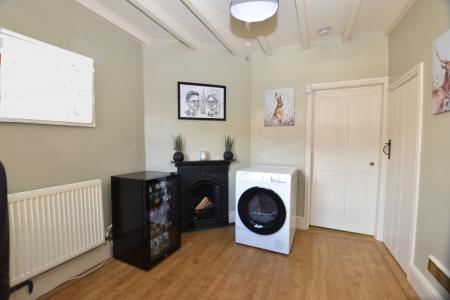 2 bedroom Cottage for sale in Pinfold Gate, Loughborough, LE11
