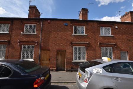 2 bedroom Cottage for sale in Pinfold Gate, Loughborough, LE11