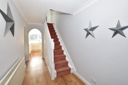 3 bedroom Detached house for sale in Poplar Avenue, East Leake, LE12
