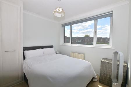 3 bedroom Detached house for sale in Poplar Avenue, East Leake, LE12