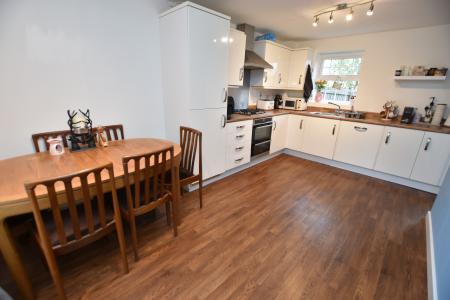 4 bedroom Detached house for sale in Pritchard Drive, Kegworth, DE74