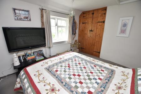 2 bedroom Cottage for sale in Sunwolf Cottage, Rempstone Road