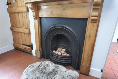2 bedroom Cottage for sale in Sunwolf Cottage, Rempstone Road