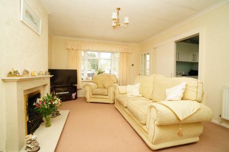 2 bedroom Bungalow for sale in Sileby Road, Barrow upon Soar, LE12