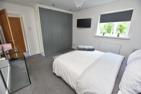 4 bedroom Detached house for sale in South Street, Barrow upon Soar, LE12