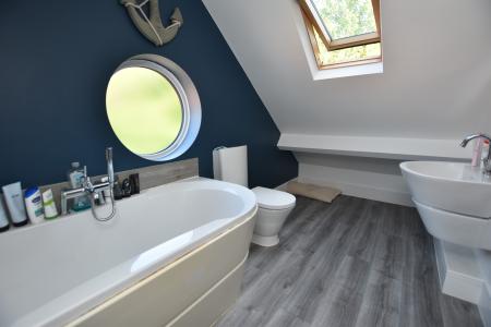 4 bedroom Detached house for sale in South Street, Barrow upon Soar, LE12