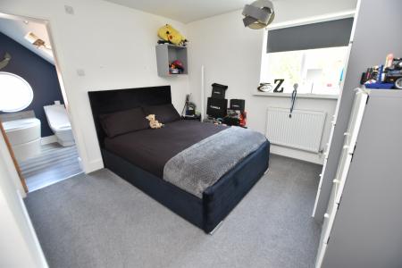 4 bedroom Detached house for sale in South Street, Barrow upon Soar, LE12