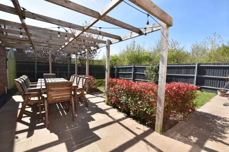 5 bedroom Detached house for sale in Southfield Avenue, Sileby, LE12