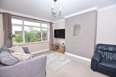 3 bedroom Semi-detached house for sale in Stonebridge Drive, East Leake, LE12