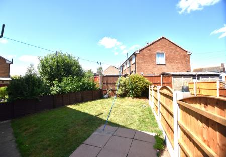 3 bedroom Semi-detached house for sale in Stonebridge Drive, East Leake, LE12