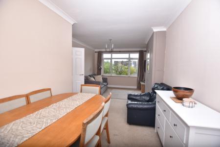 3 bedroom Semi-detached house for sale in Stonebridge Drive, East Leake, LE12