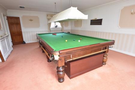 4 bedroom Barn Conversion for sale in Sutton Court, Park Lane, Sutton Bonington, LE12