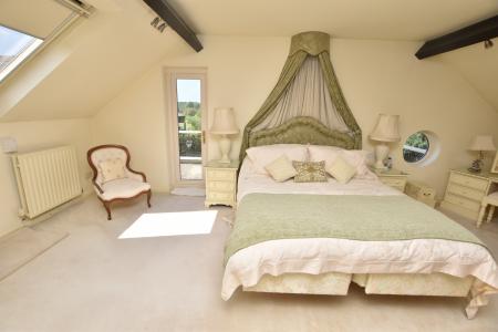 4 bedroom Barn Conversion for sale in Sutton Court, Park Lane, Sutton Bonington, LE12