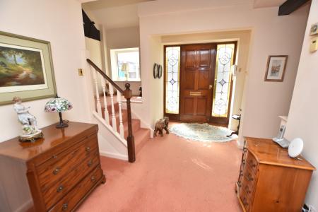 4 bedroom Barn Conversion for sale in Sutton Court, Park Lane, Sutton Bonington, LE12