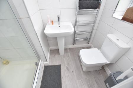 5 bedroom Detached house for sale in The Arches, East Leake, LE12