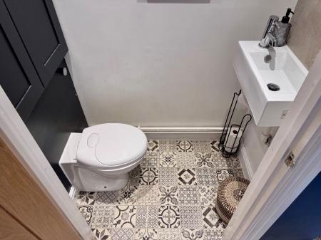 3 bedroom Detached house for sale in The Green, Long Whatton, LE12