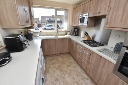 Tiverton Road, Loughborough, LE11