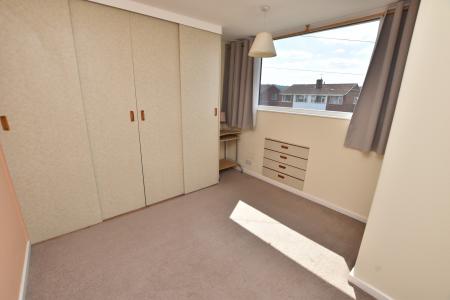 2 bedroom Semi-detached house for sale in Tiverton Road, Loughborough, LE11