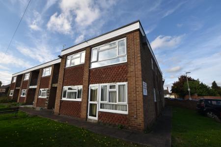 Toms Court, Kegworth, DE74