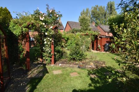 5 bedroom Detached house for sale in Turvey Lane, Long Whatton, LE12