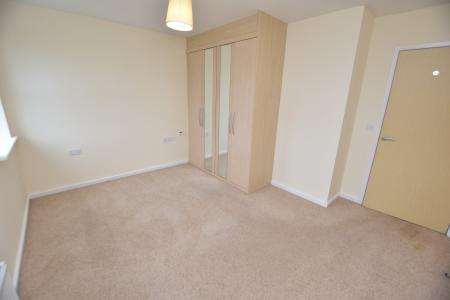 2 bedroom Flat for sale in Walnut Gardens, East Leake, LE12