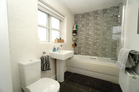 3 bedroom Detached house for sale in Wattle Close, Sileby, LE12