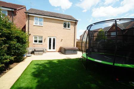 3 bedroom Detached house for sale in Wattle Close, Sileby, LE12