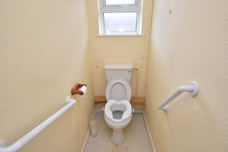 2 bedroom Bungalow for sale in Wheatland Drive, Loughborough, LE11