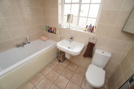 4 bedroom Link detached house for sale in William Street, Loughborough, LE11