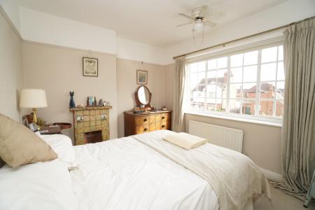 4 bedroom Link detached house for sale in William Street, Loughborough, LE11