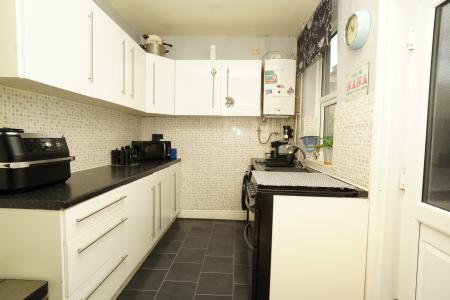 2 bedroom Terraced House for sale in Cartwright Street, Loughborough, LE11