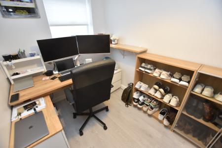 4 bedroom Detached house for sale in Hardy Way, East Leake, LE12