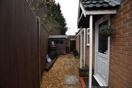 3 bedroom Semi-detached house for sale in Murdoch Rise, Loughborough, LE11