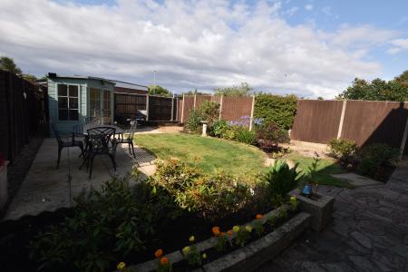 3 bedroom Semi-detached house for sale in Murdoch Rise, Loughborough, LE11