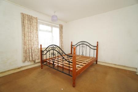 2 bedroom Ground floor maisonette for sale in Breadcroft Lane, Barrow upon Soar, LE12