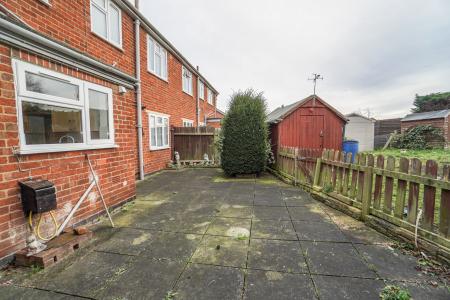 2 bedroom Ground floor maisonette for sale in Breadcroft Lane, Barrow upon Soar, LE12